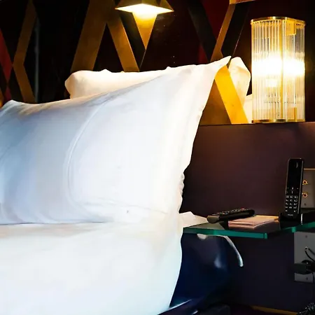 Hotel Saint-marc 4*